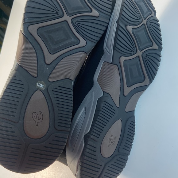 NWT Easy Spirit Womens Voyage Winter Boots size 12 black - Picture 6 of 13